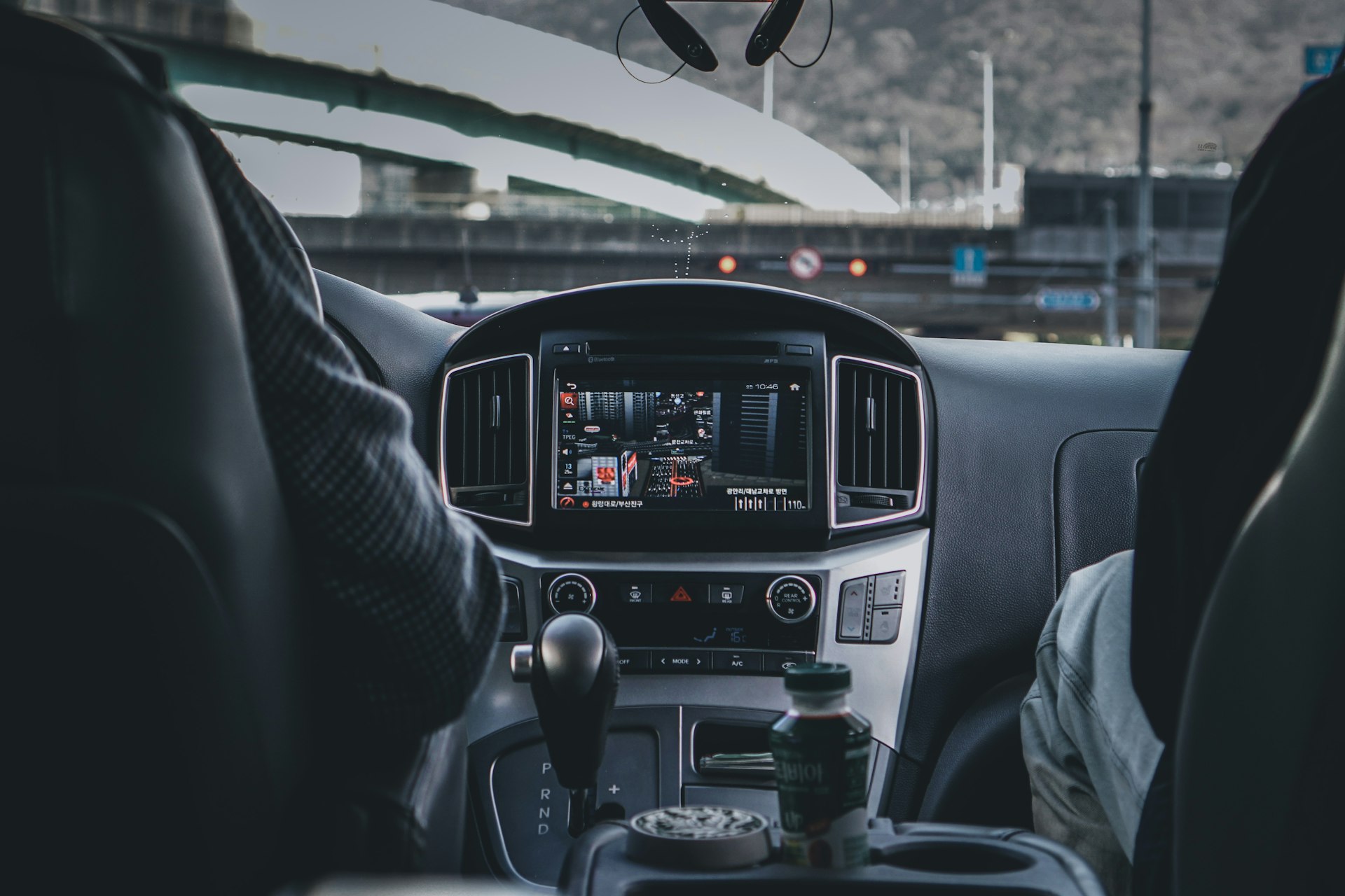 Transforming In-Car Experience: The Rise of Voice Assistants in Connected Vehicles